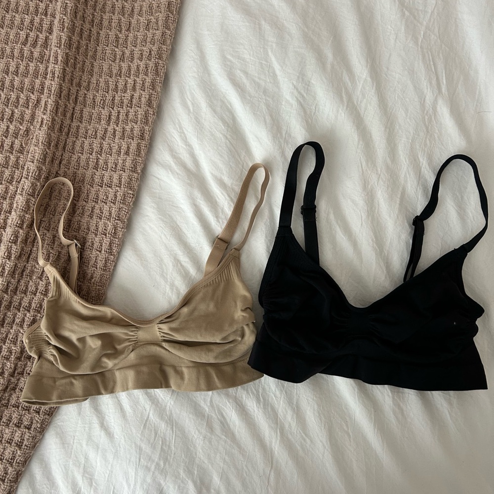SKIMS SEAMLESS SCULPT Black and Tan Women's Bralette Set